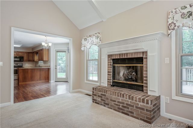 8411 Plum Run Drive, Sellersburg, IN 47172