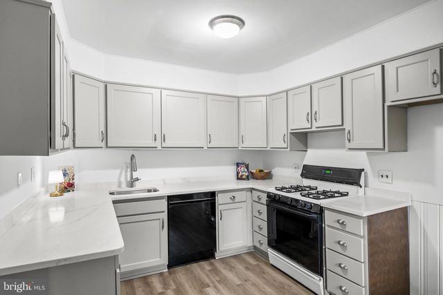 125 IROQUOIS TRL, Medford Lakes, NJ 08055