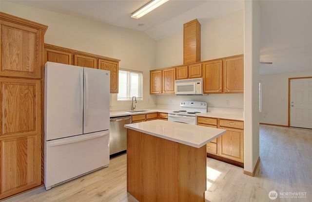 712 SE 5th Way, Battle Ground, WA 98604