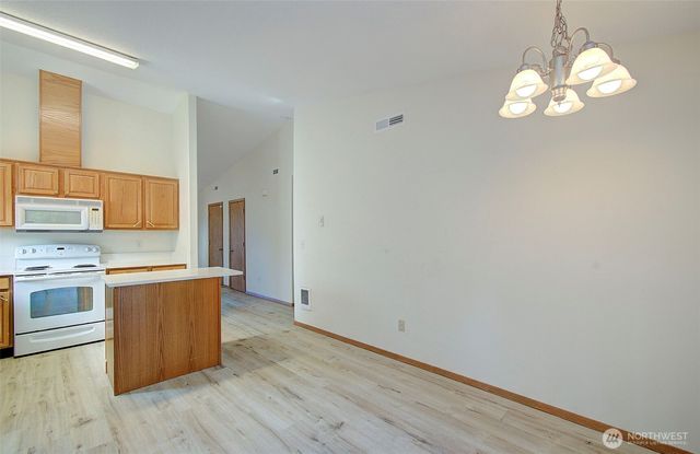 712 SE 5th Way, Battle Ground, WA 98604