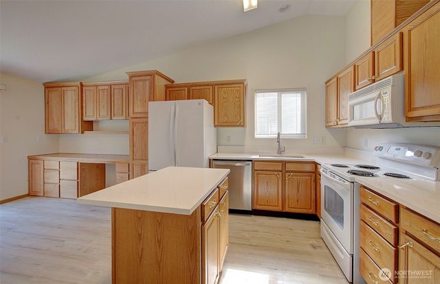 712 SE 5th Way, Battle Ground, WA 98604
