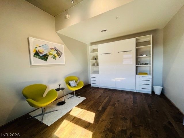 353 East Bonneville Avenue 571, Las Vegas, NV 89101