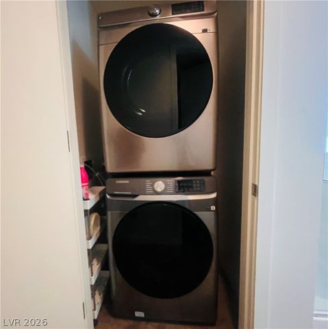 353 East Bonneville Avenue 571, Las Vegas, NV 89101