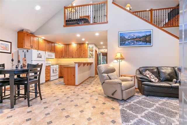 6978 Rainier Way, Deming, WA 98244