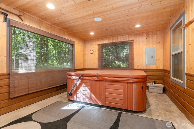 6978 Rainier Way, Deming, WA 98244
