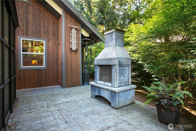 6978 Rainier Way, Deming, WA 98244