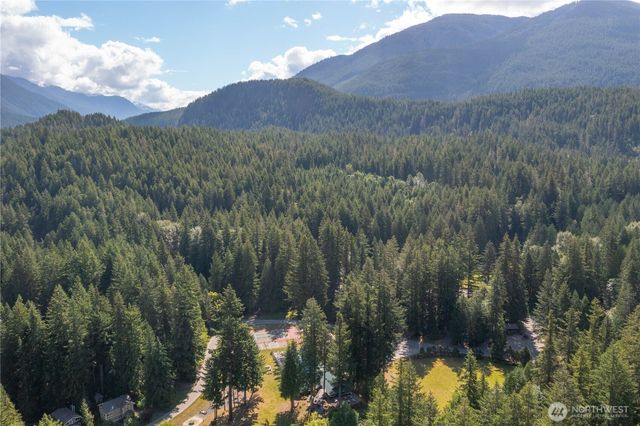 6978 Rainier Way, Deming, WA 98244