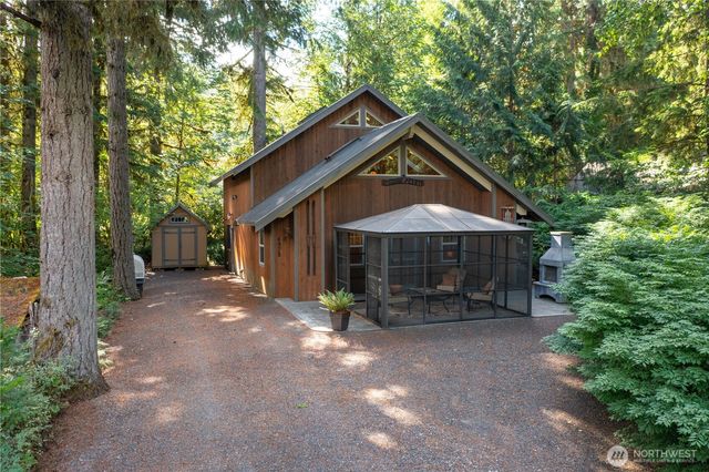6978 Rainier Way, Deming, WA 98244