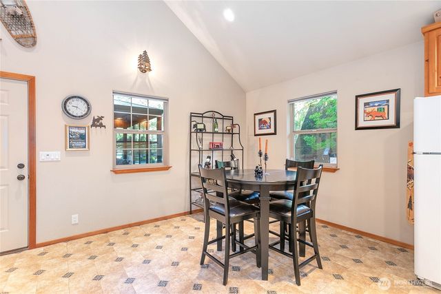 6978 Rainier Way, Deming, WA 98244