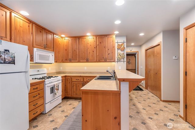 6978 Rainier Way, Deming, WA 98244