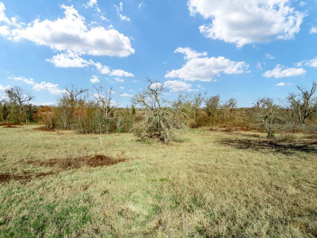 19 County Road 721, Kosse, TX 76653