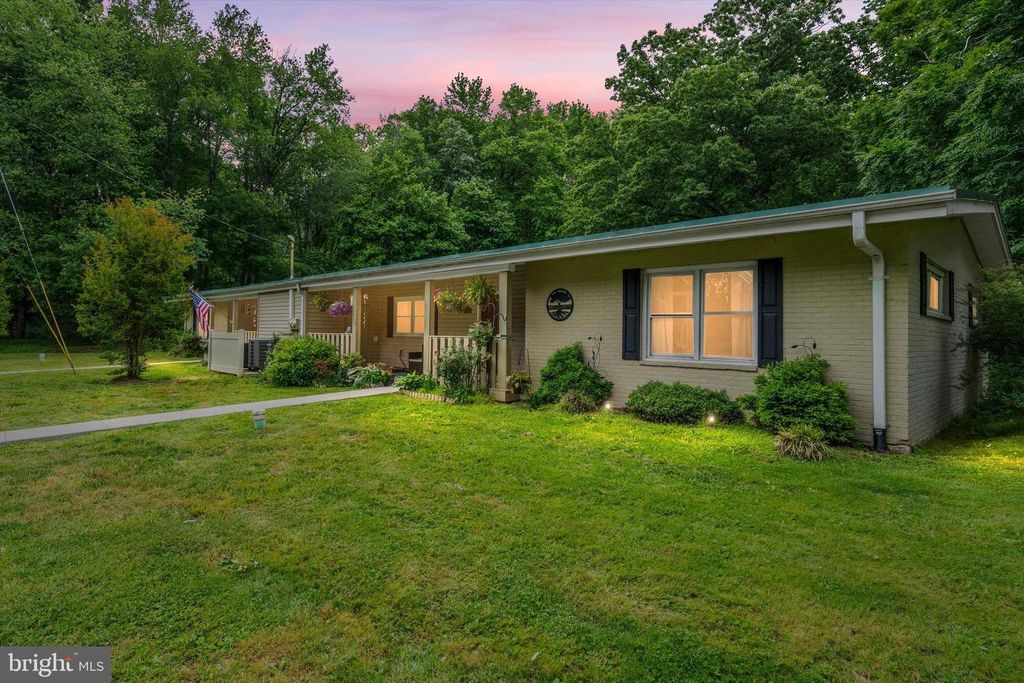 Image 1 of property listing at 21363 LYNN LN, Chestertown, MD 21620
