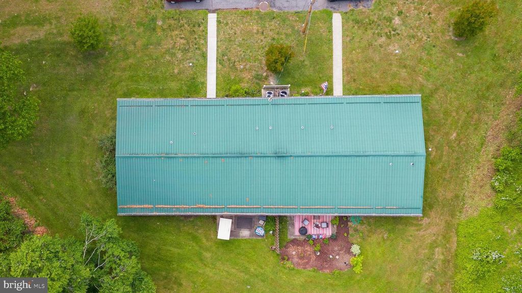 Image 17 of property listing at 21363 LYNN LN, Chestertown, MD 21620