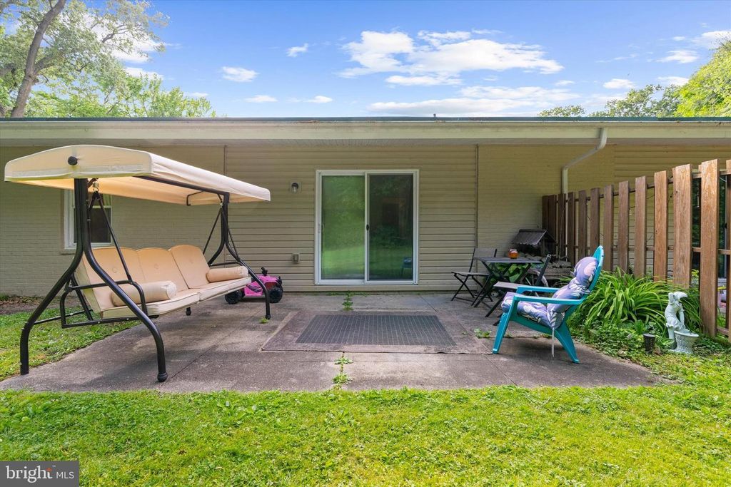 Image 21 of property listing at 21363 LYNN LN, Chestertown, MD 21620