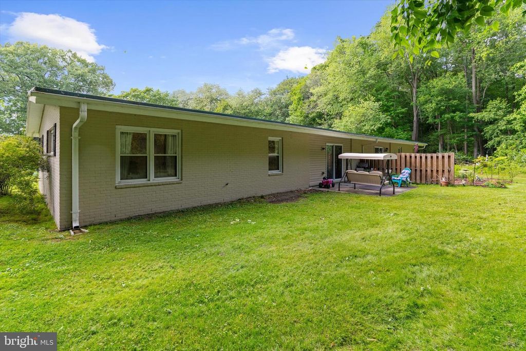 Image 22 of property listing at 21363 LYNN LN, Chestertown, MD 21620
