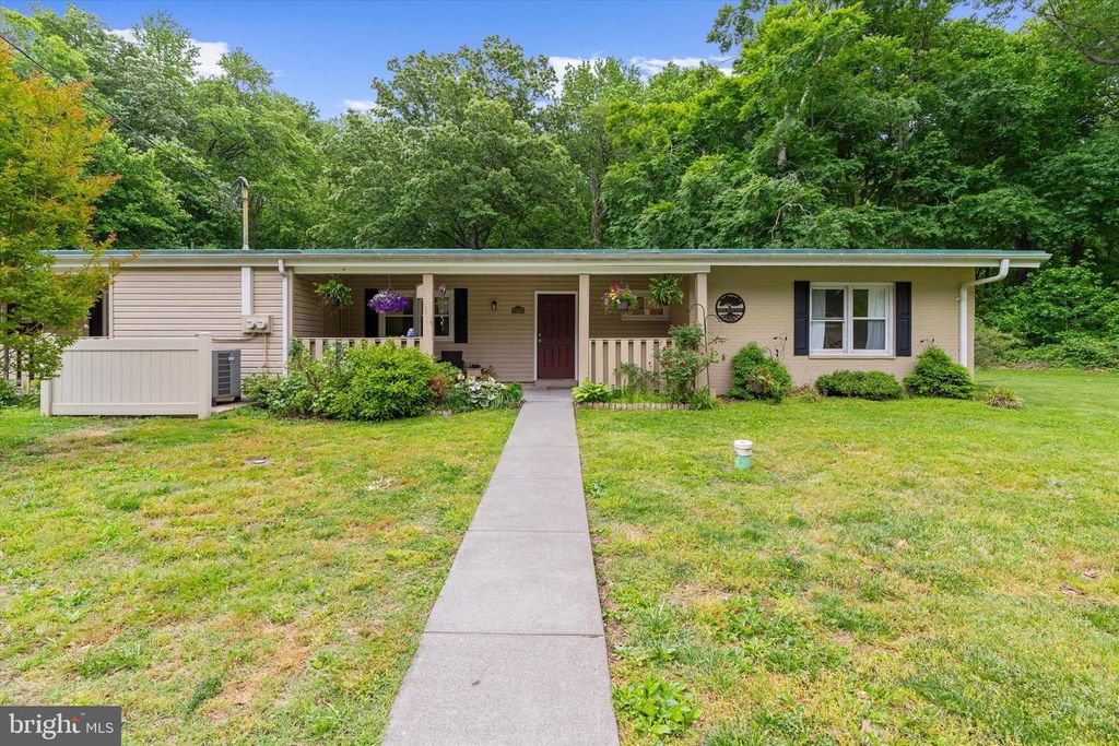 Image 28 of property listing at 21363 LYNN LN, Chestertown, MD 21620