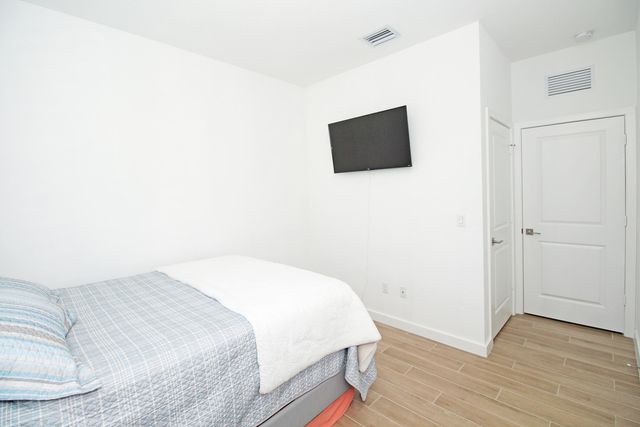 2549 Timber Forest Drive, West Palm Beach, FL 33415