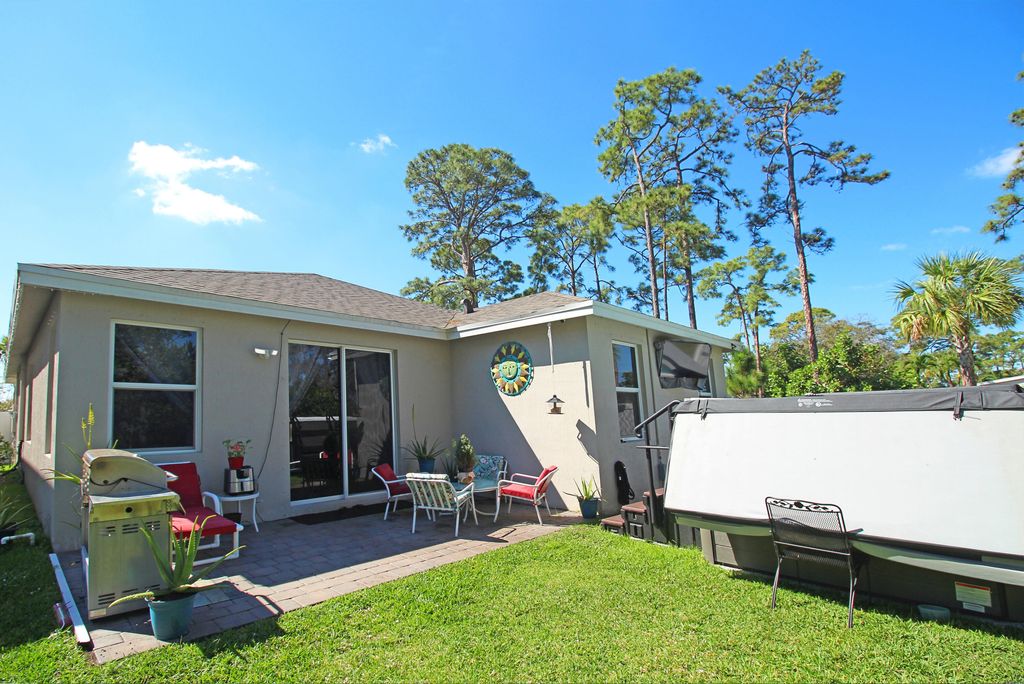 2549 Timber Forest Drive, West Palm Beach, FL 33415