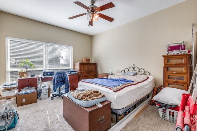 2506 Wedglea Drive 101, Dallas, TX 75211