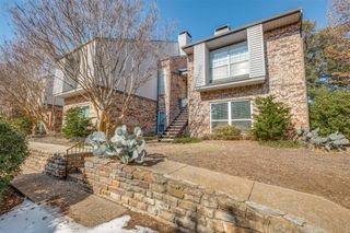 2506 Wedglea Drive 101, Dallas, TX 75211