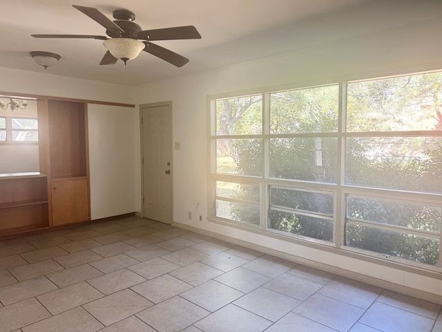 2464 Oxford Ave, San Angelo, TX 76904