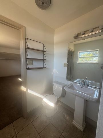 2464 Oxford Ave, San Angelo, TX 76904