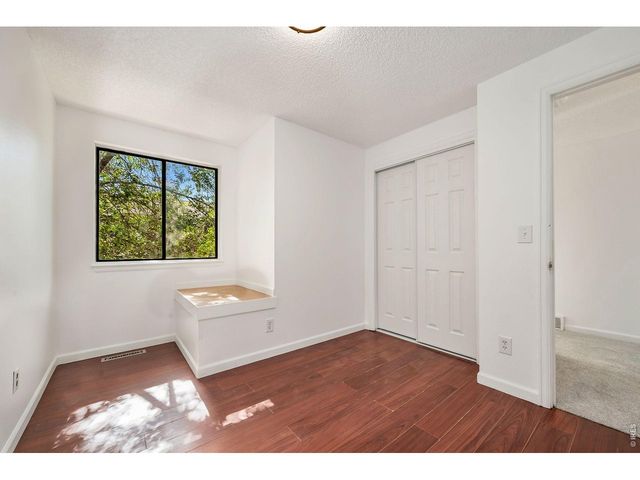 218 E 8th Ave, Longmont, CO 80504