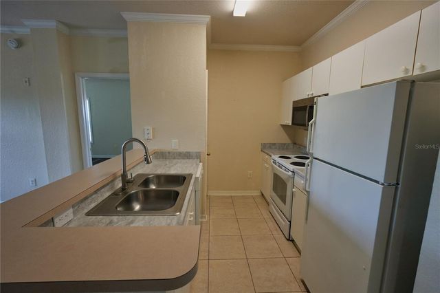 3757 CONROY RD 2531, Orlando, FL 32839