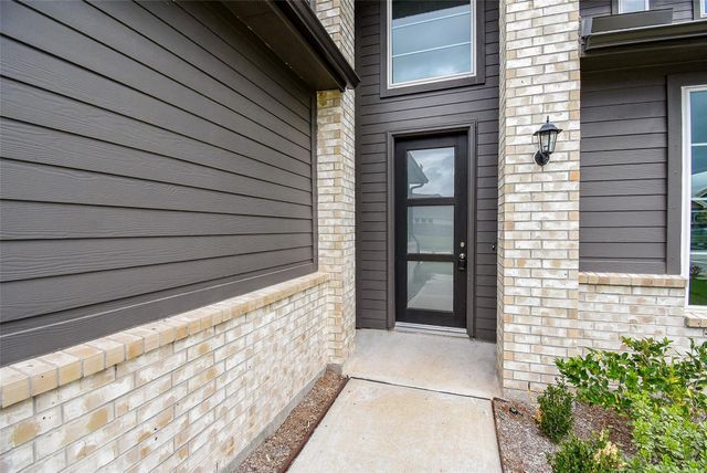 32426 Fly Fish Way, Fulshear, TX 77441