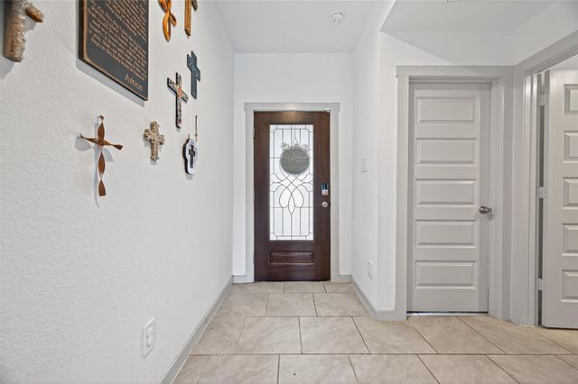3950 Canyon Shore Lane, Missouri City, TX 77459