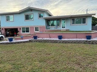813 SE 10th Terrace Terrace, Deerfield Beach, FL 33441