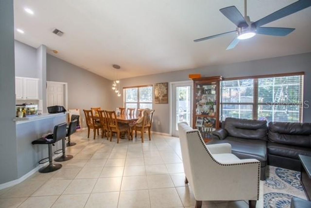 Image 5 of property listing at 4252 DONATELLO AVENUE, North Port, FL 34286