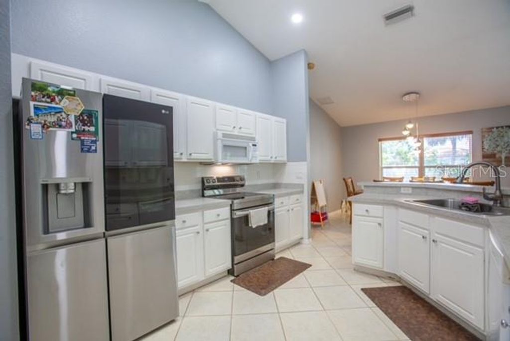 Image 9 of property listing at 4252 DONATELLO AVENUE, North Port, FL 34286