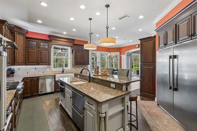 32641 BLUEBERRY HILL WAY, Dade City, FL 33523