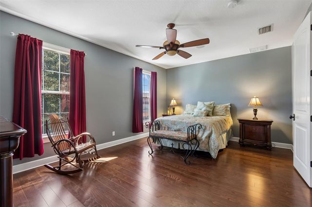 32641 BLUEBERRY HILL WAY, Dade City, FL 33523