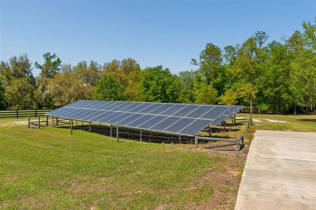 32641 BLUEBERRY HILL WAY, Dade City, FL 33523