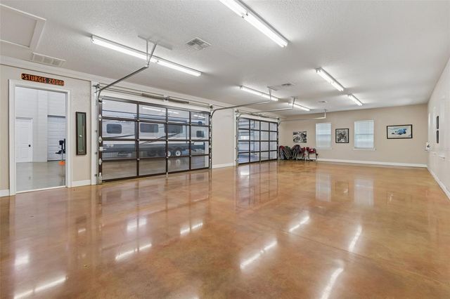 32641 BLUEBERRY HILL WAY, Dade City, FL 33523