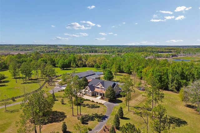 32641 BLUEBERRY HILL WAY, Dade City, FL 33523