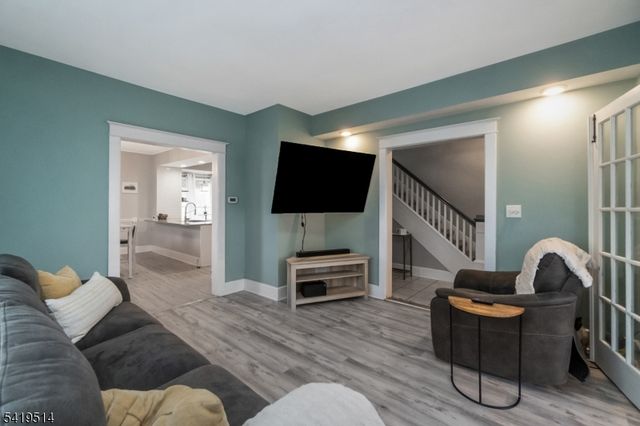 332 Grant St, Phillipsburg Town, NJ 08865