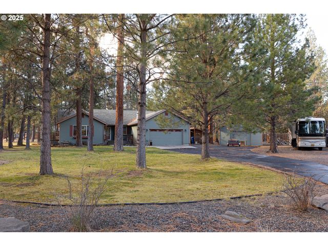 69341 SILVER SPUR, Sisters, OR 97759