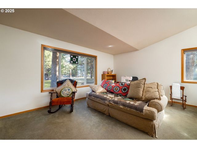 69341 SILVER SPUR, Sisters, OR 97759