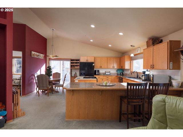 69341 SILVER SPUR, Sisters, OR 97759