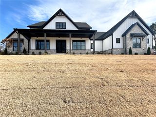 200 NE Healing Springs Street, Bentonville, AR 72713