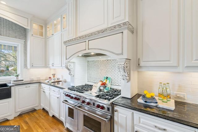 606 Hilltop Lane, Berkeley Lake, GA 30096