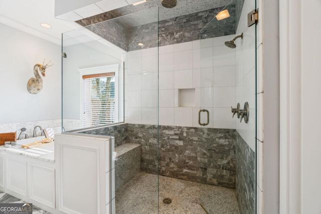 606 Hilltop Lane, Berkeley Lake, GA 30096