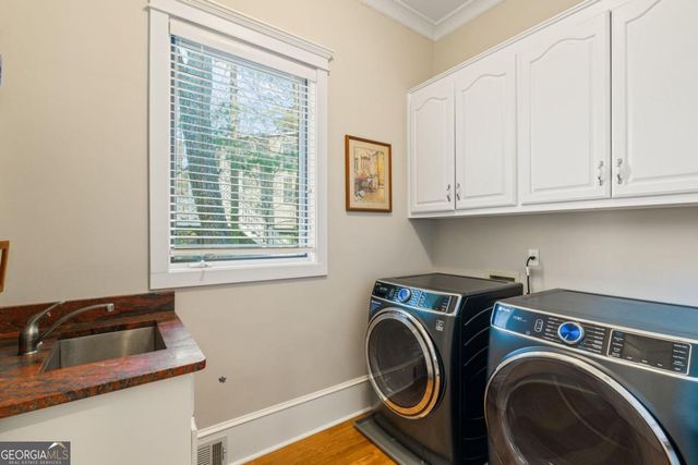 606 Hilltop Lane, Berkeley Lake, GA 30096