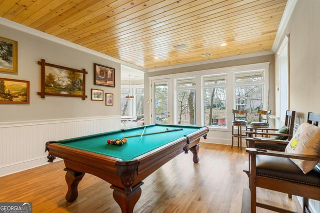 606 Hilltop Lane, Berkeley Lake, GA 30096