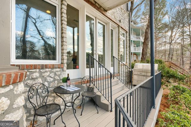 606 Hilltop Lane, Berkeley Lake, GA 30096