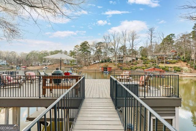 606 Hilltop Lane, Berkeley Lake, GA 30096