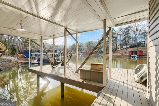 606 Hilltop Lane, Berkeley Lake, GA 30096